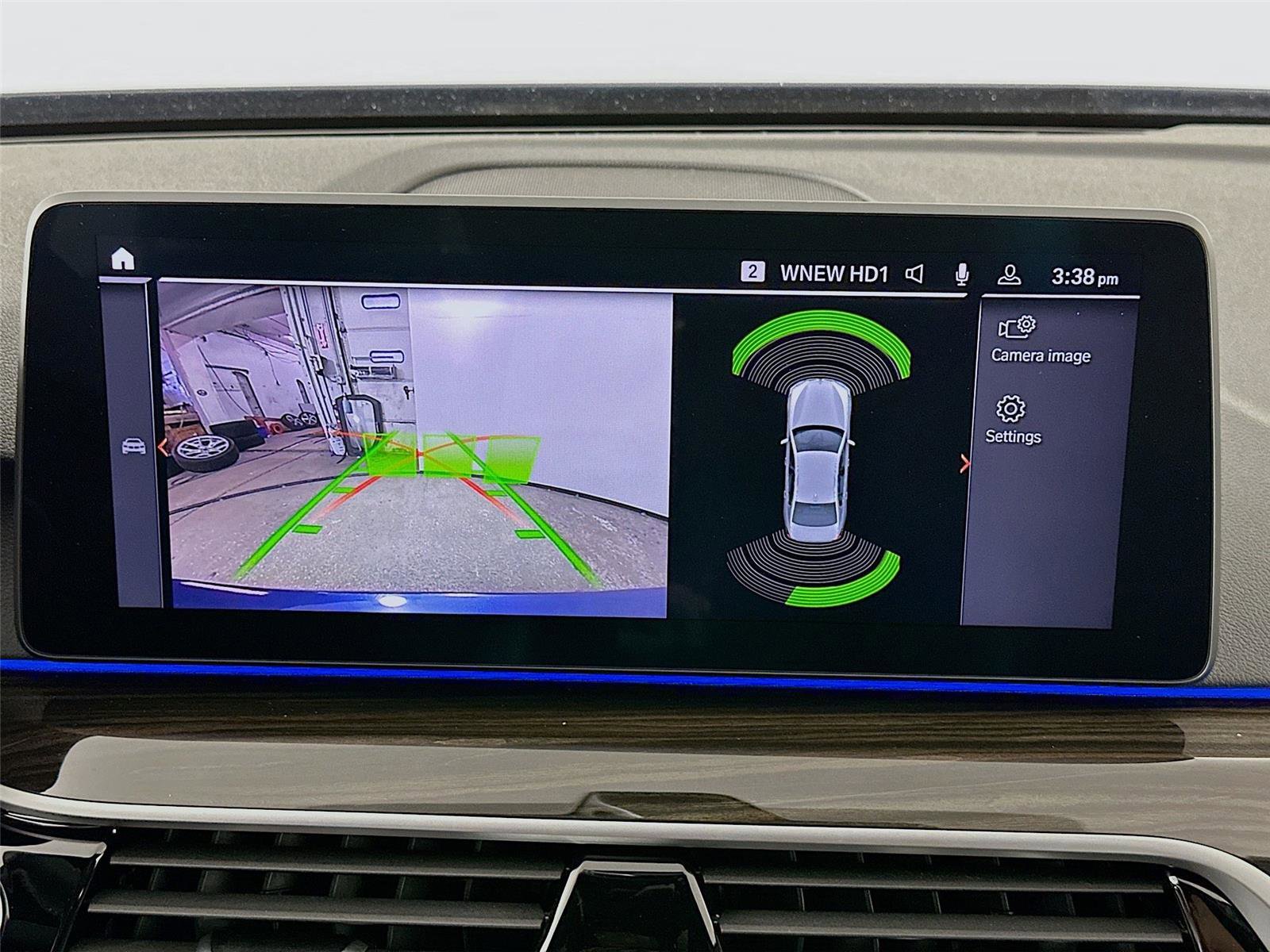 Certified 2023 BMW 530i xDrive w/ Convenience Package image 14