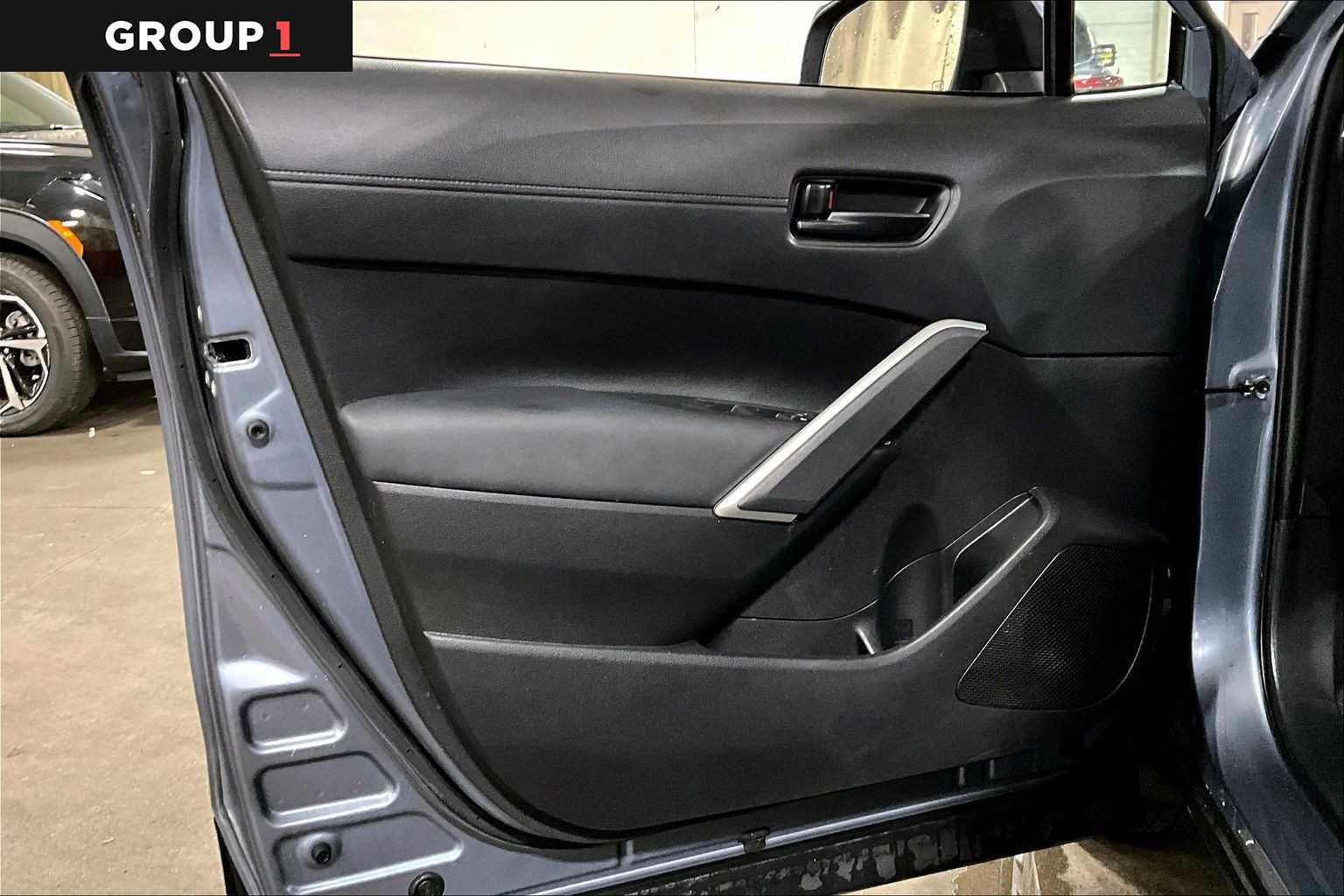 Used 2023 Toyota Corolla Cross LE w/ Moonroof Package image 22