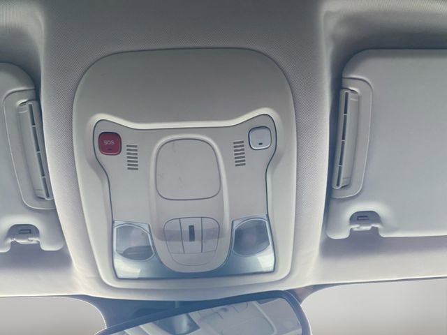 Used 2018 Jeep Renegade Limited w/ UConnect 8.4 Nav Group image 27