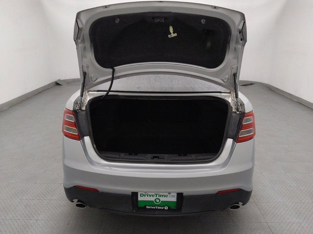 Used 2015 Ford Taurus SE FWD image 29