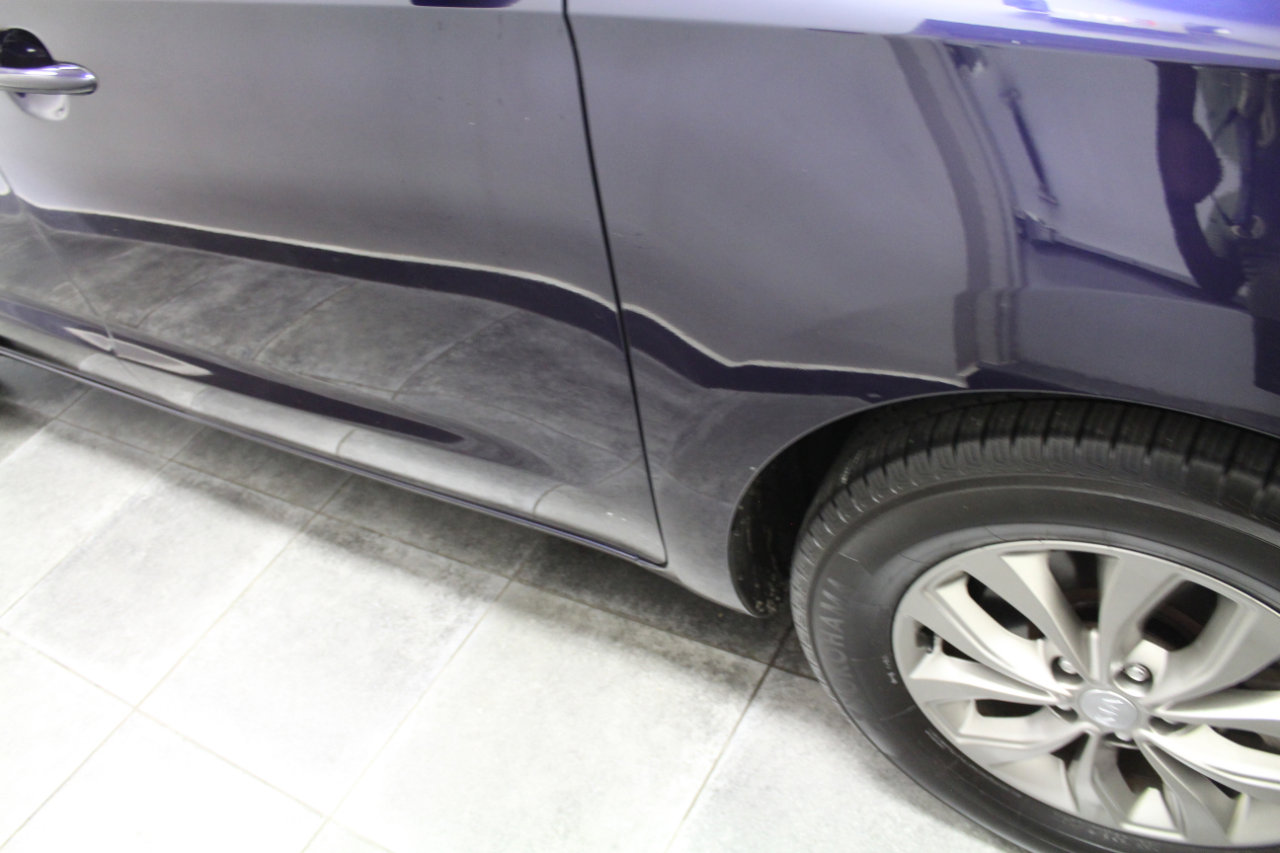 Used 2019 Kia Sedona LX image 37