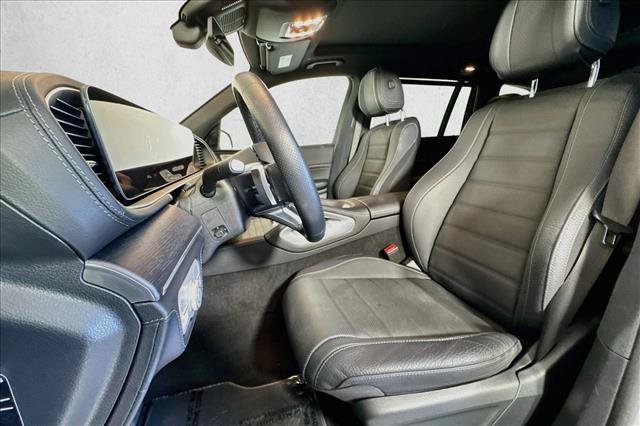 Used 2024 Mercedes-Benz GLS 450 4MATIC image 18