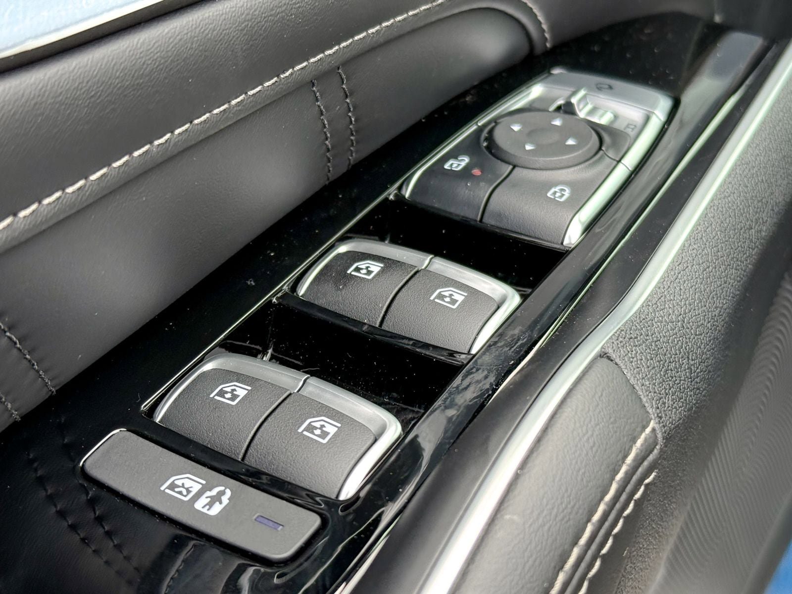 New 2026 Kia Sorento SX AWD/4WD image 16