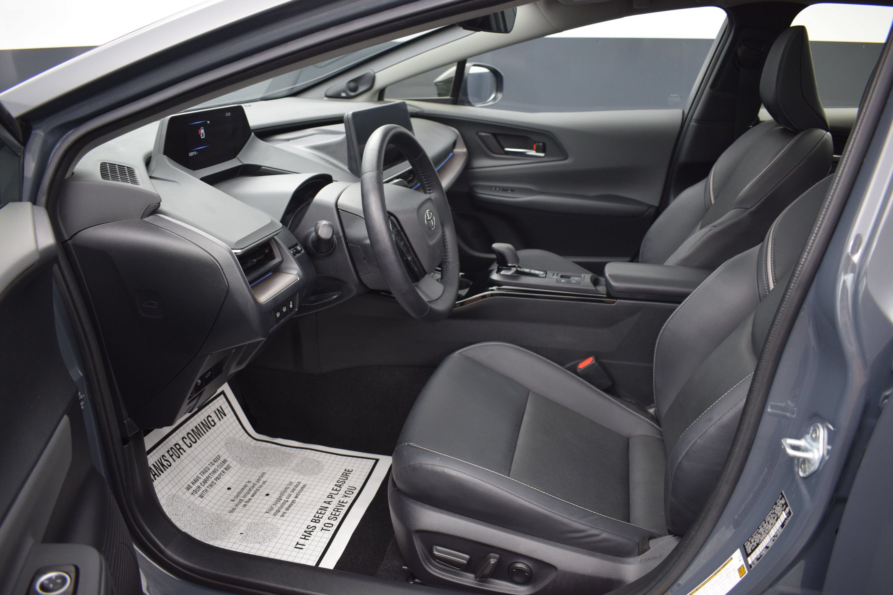 Used 2023 Toyota Prius Limited AWD/4WD image 14
