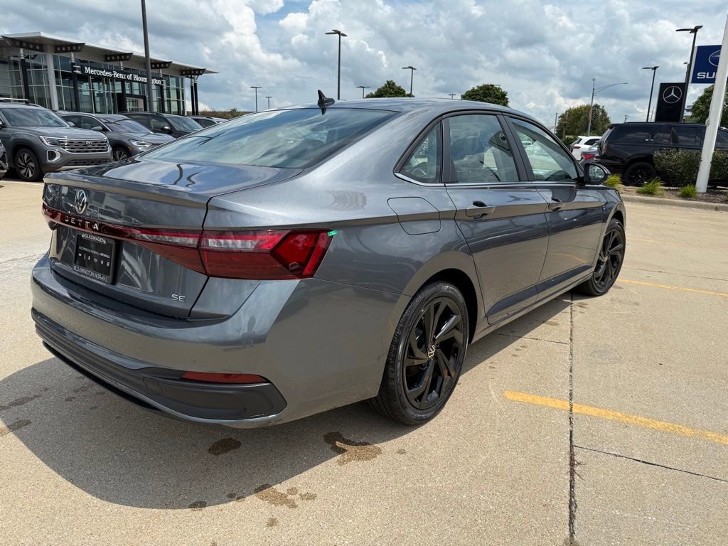 New 2025 Volkswagen Jetta SE image 6
