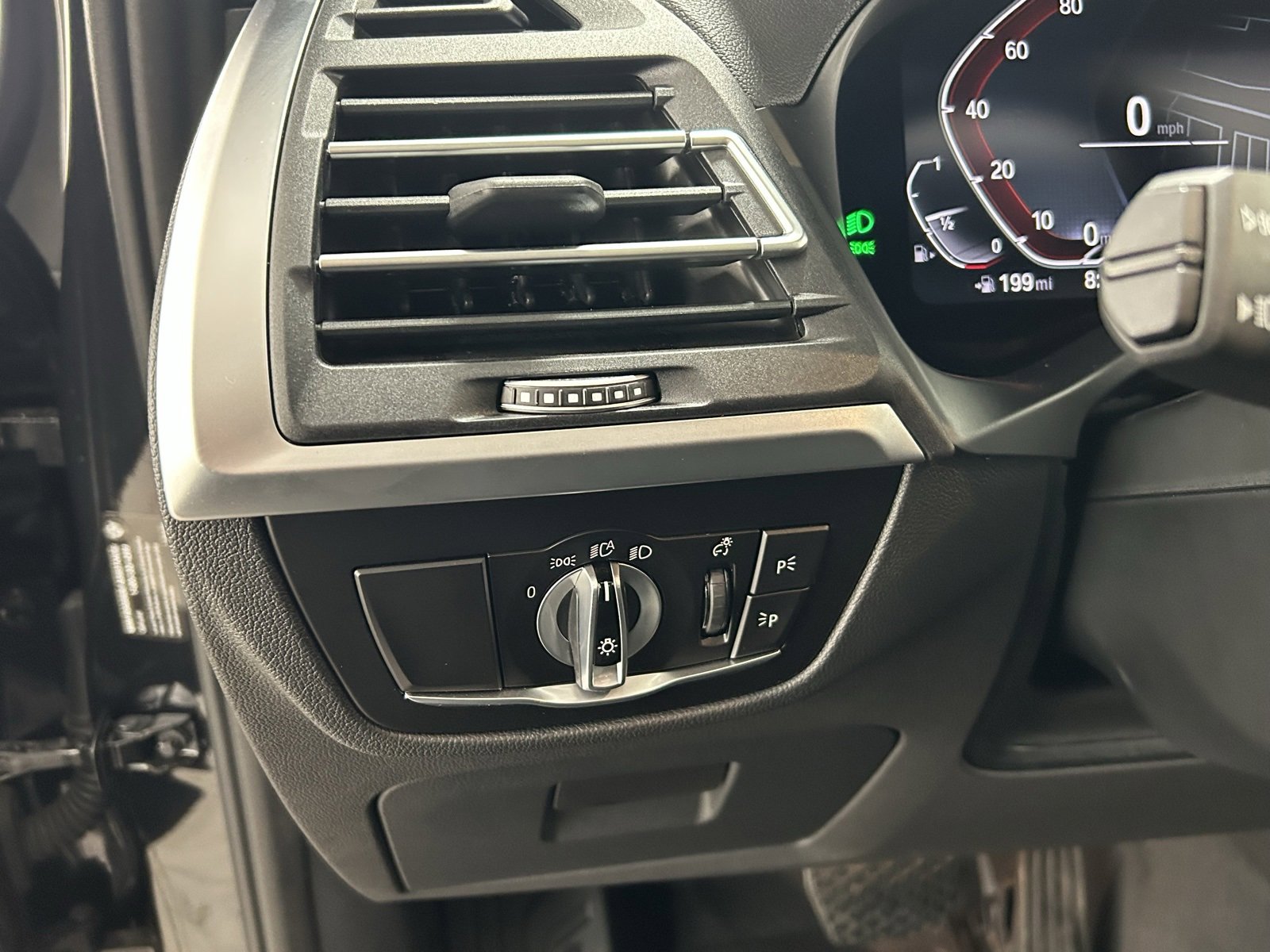 Used 2023 BMW X3 xDrive30i w/ Premium Package image 28