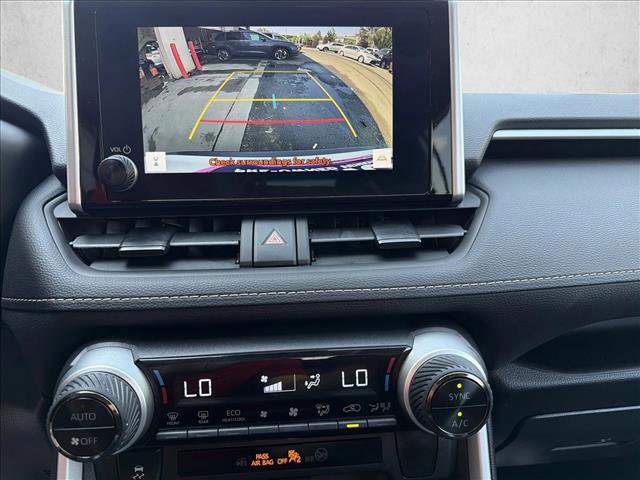 Used 2025 Toyota RAV4 LE AWD/4WD image 20