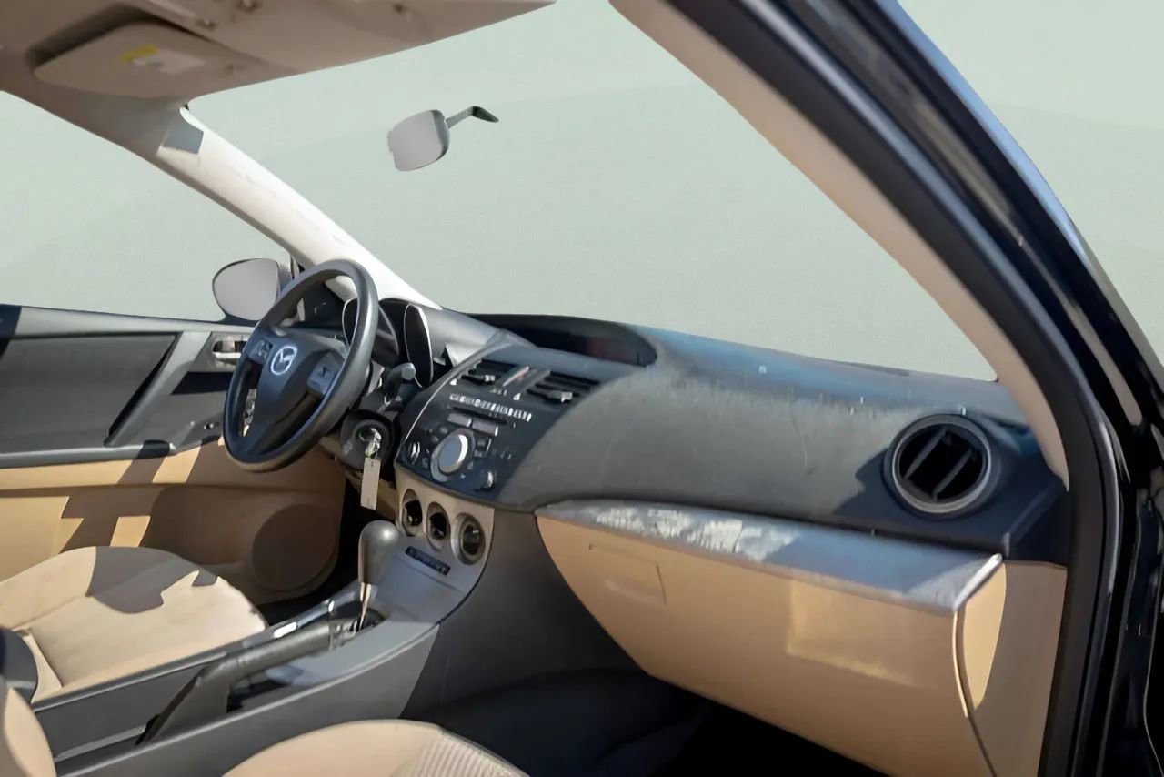 Used 2010 MAZDA MAZDA3 i Touring image 15