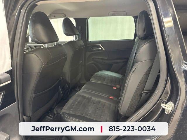 Used 2022 Mitsubishi Outlander SE AWD/4WD image 26