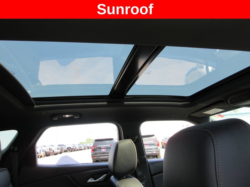 Certified 2020 Chevrolet Blazer Premier w/ Driver Confidence II Package FWD image 17