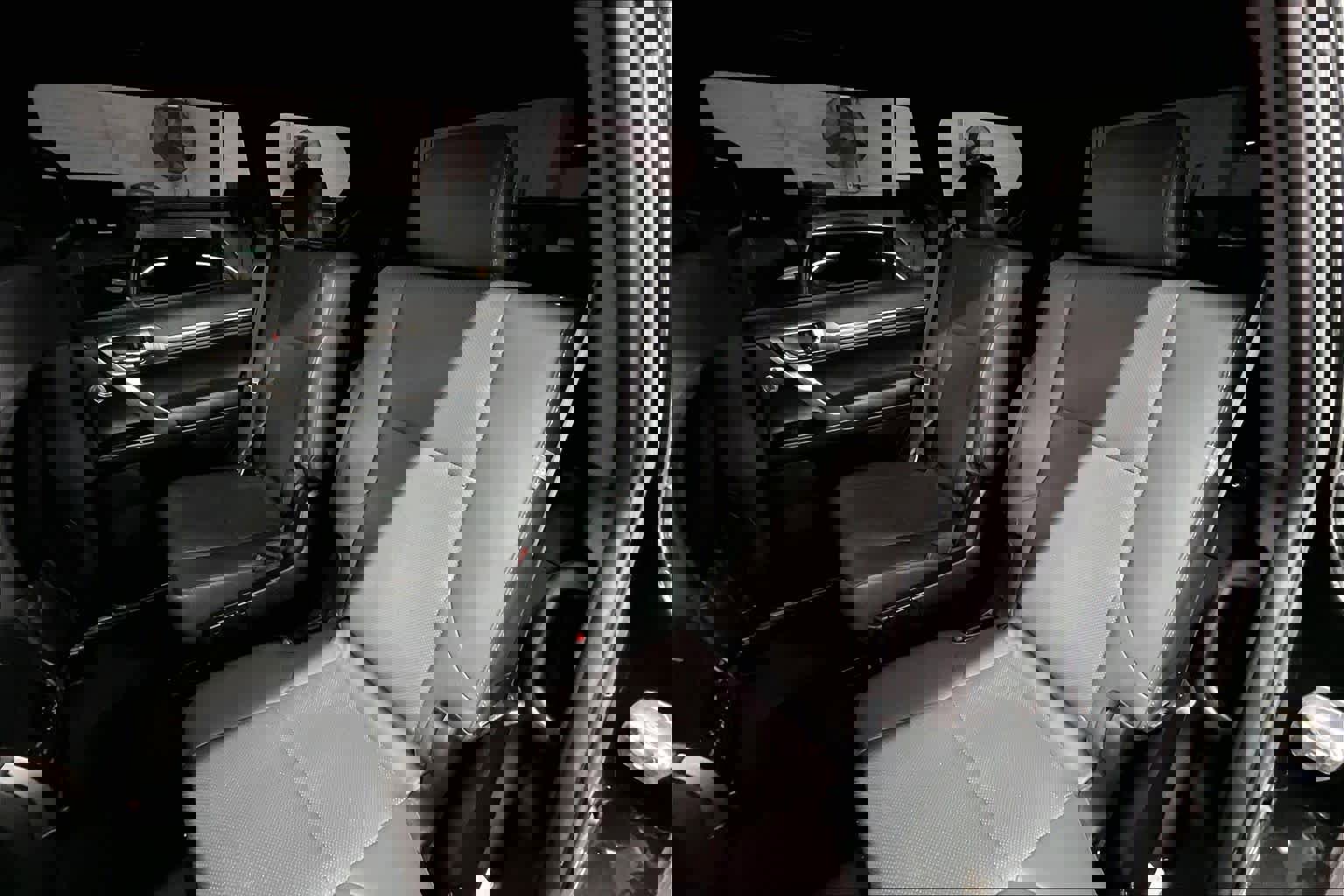 Used 2023 Lexus GX 460 Premium w/ Accessory Package image 20