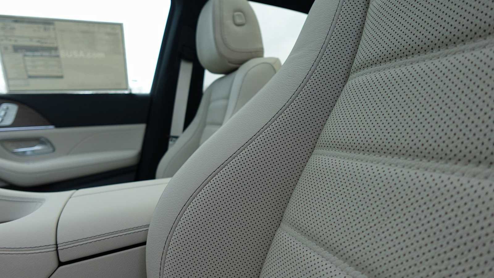 New 2026 Mercedes-Benz GLE 580 4MATIC image 39