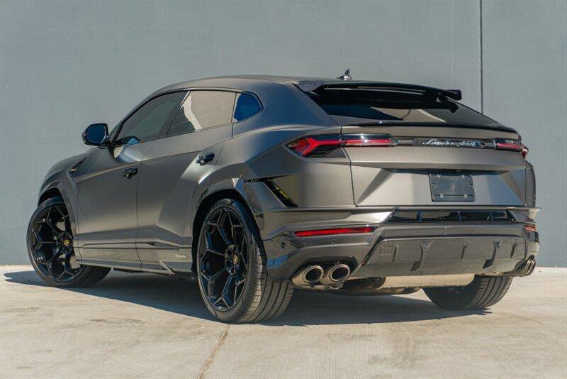 Used 2024 Lamborghini Urus Performante image 8