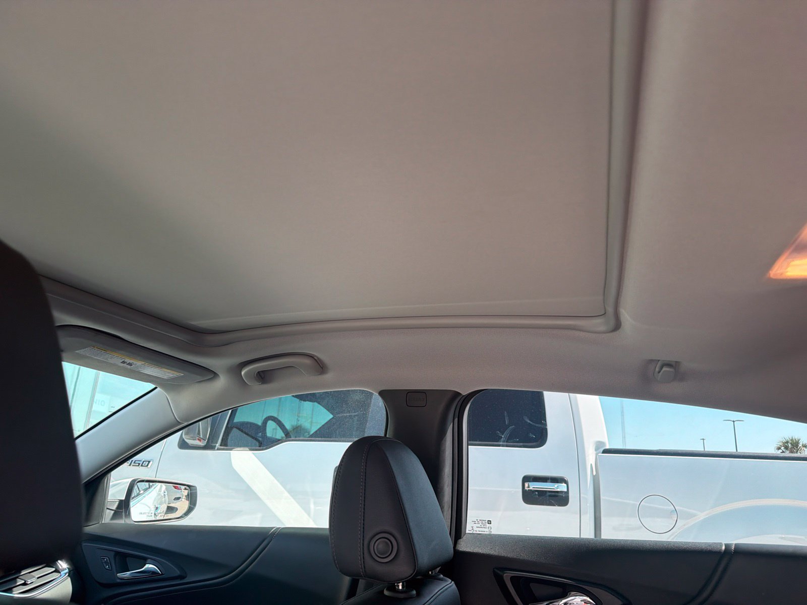 Used 2019 Chevrolet Malibu Premier w/ Sun and Wheel Package FWD image 14