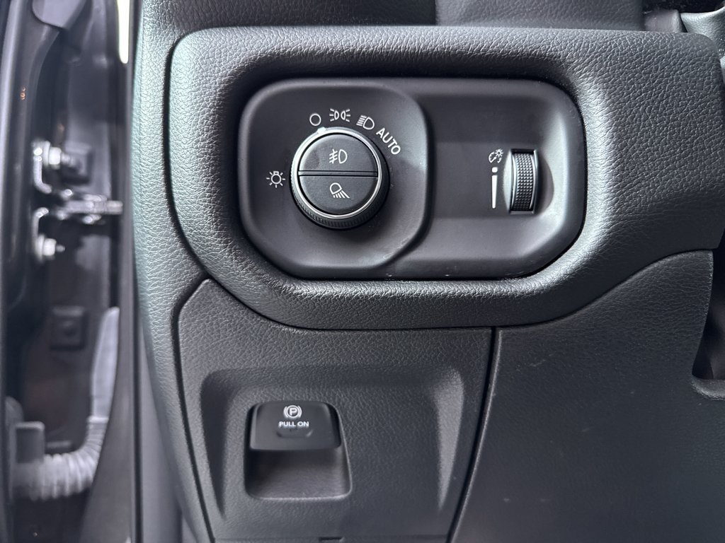 Used 2024 RAM 1500 Rebel AWD/4WD image 27