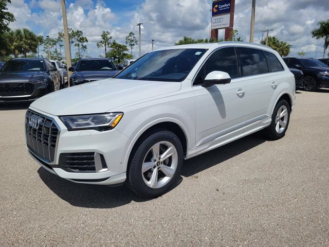 Used 2023 Audi Q7 2.0T Premium Plus w/ Convenience Package AWD/4WD image 4