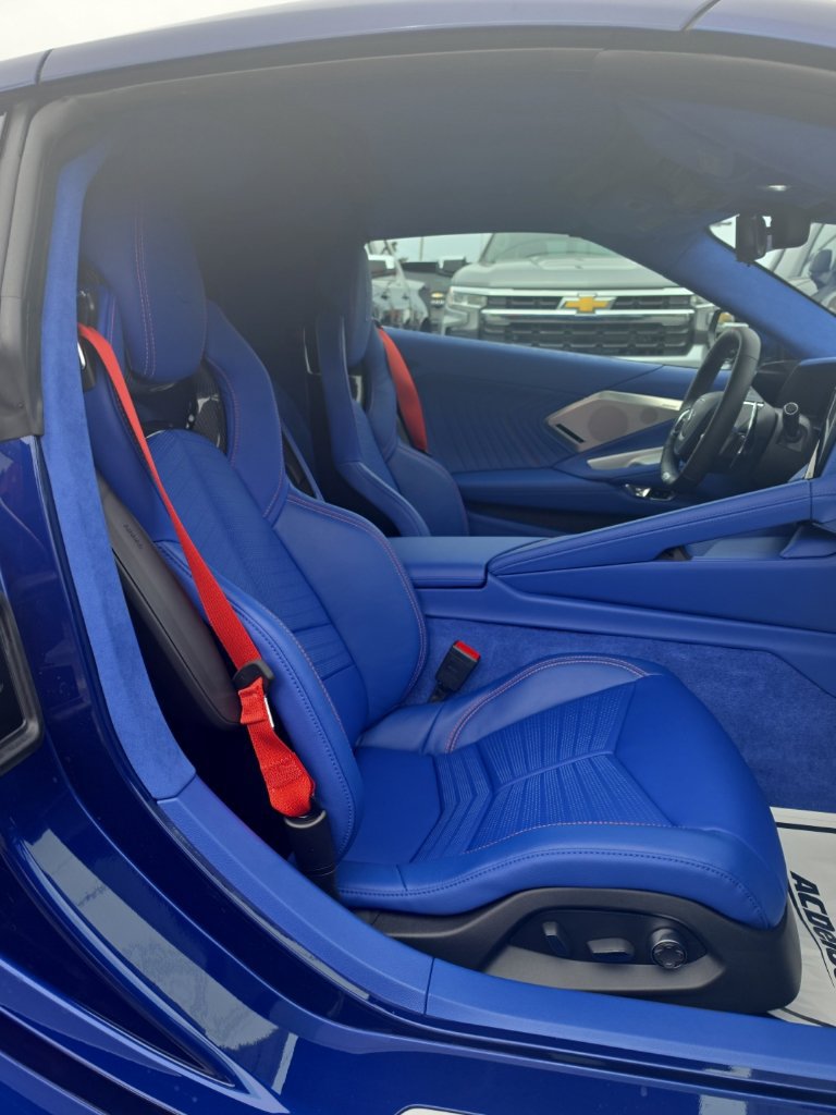 New 2027 Chevrolet Corvette Grand Sport w/ Z52 Sport Performance Package RWD image 8
