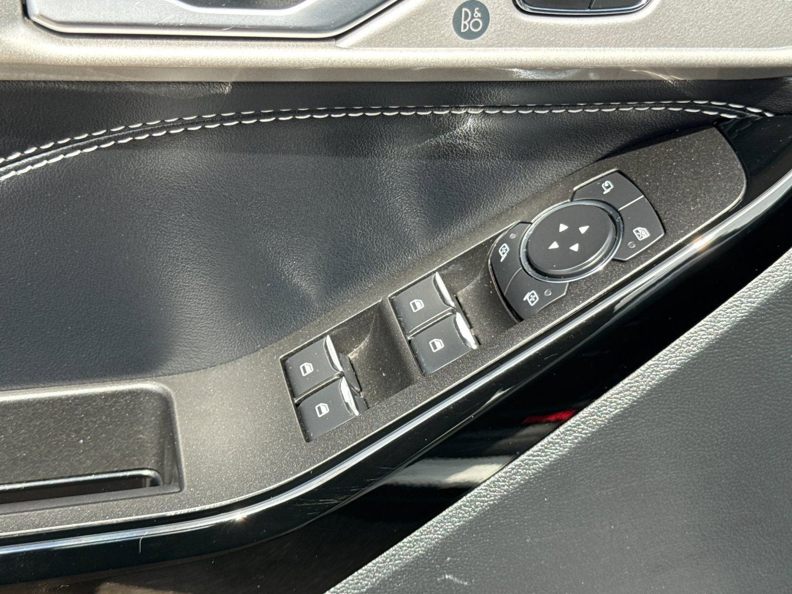 Used 2022 Ford Explorer ST w/ Equipment Group 401A image 13