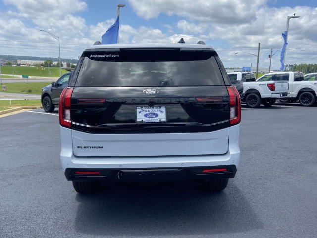 New 2026 Ford Expedition Platinum w/ Stealth Appearance Package AWD/4WD image 3