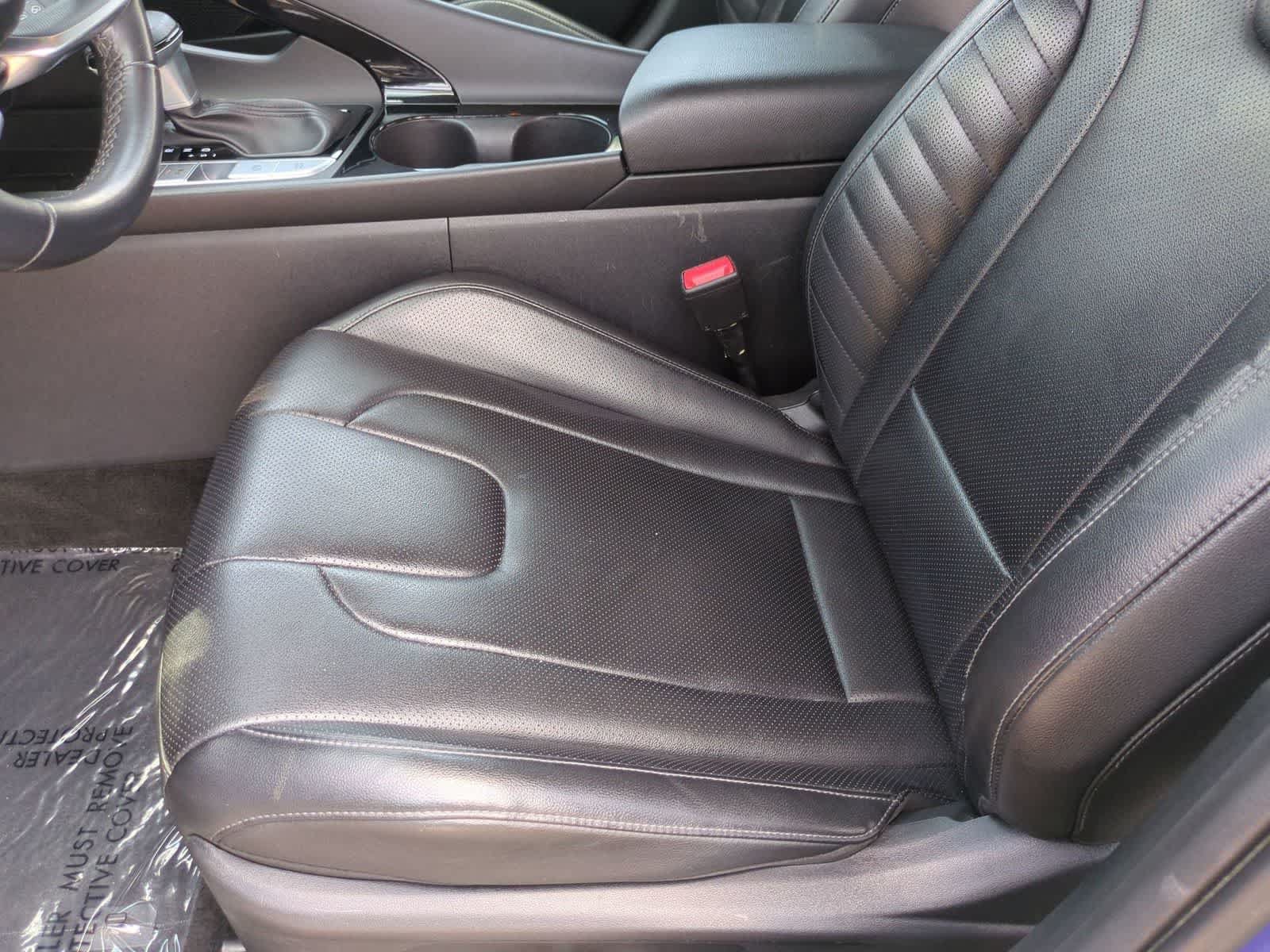 Used 2024 Hyundai Elantra Limited FWD image 15