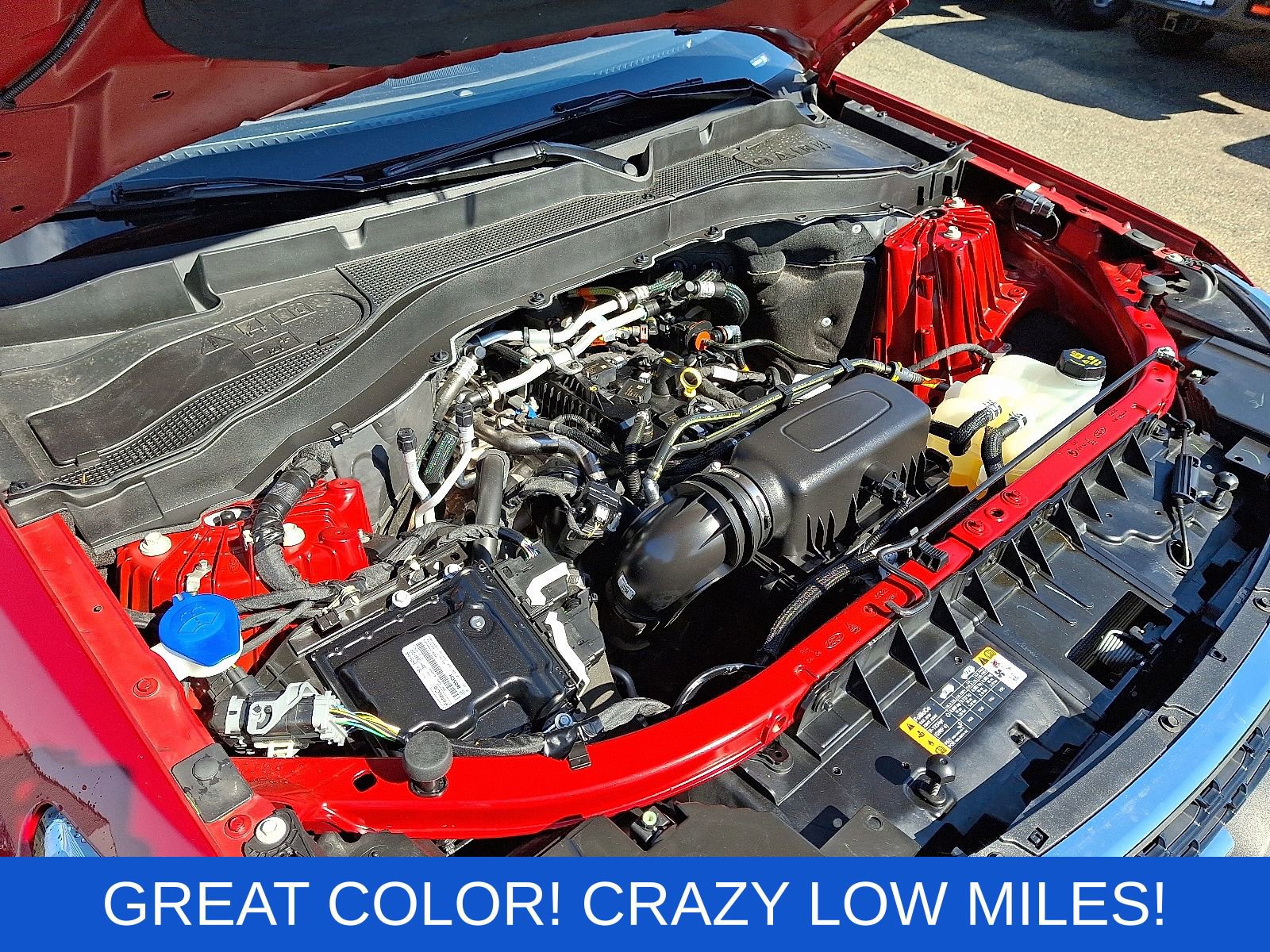 Used 2023 Ford Explorer XLT w/ Equipment Group 202A image 30