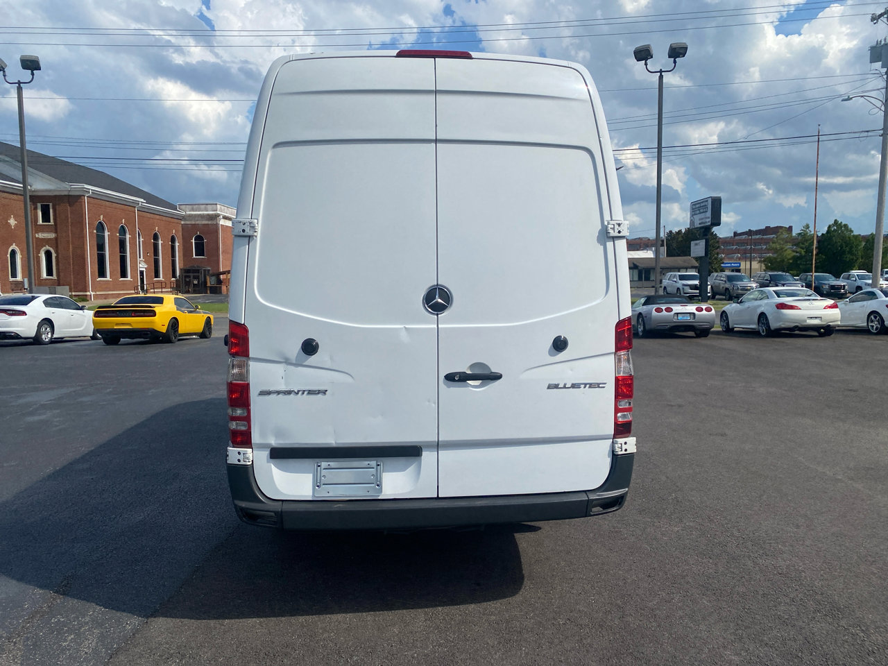 Used 2014 Mercedes-Benz Sprinter 2500 image 6