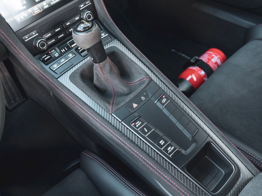 Used 2025 Porsche 718 Cayman GT4 RS image 23