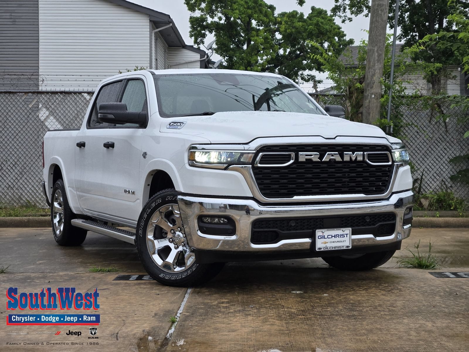 Used 2026 RAM 1500 Lone Star AWD/4WD image 1