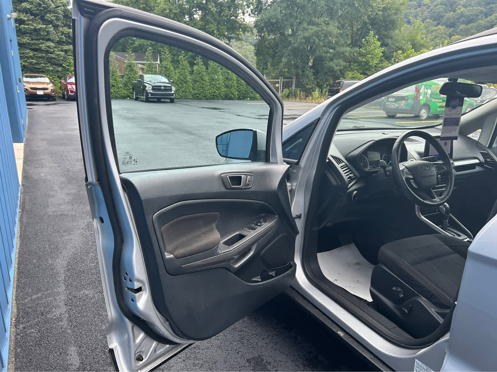 Used 2020 Ford EcoSport SE image 31