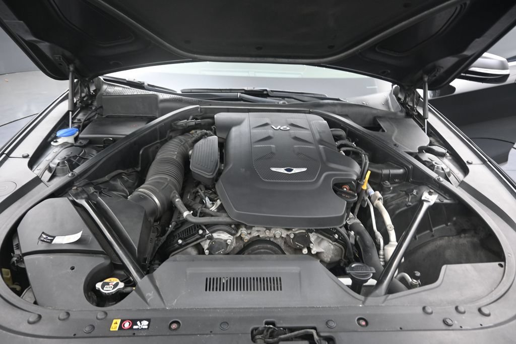 Used 2019 Genesis G80 3.8 RWD image 11