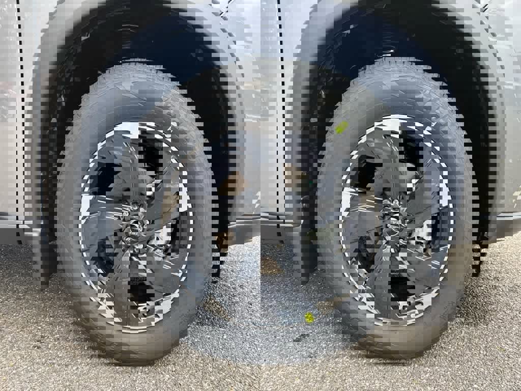 New 2026 Nissan Rogue SV image 28