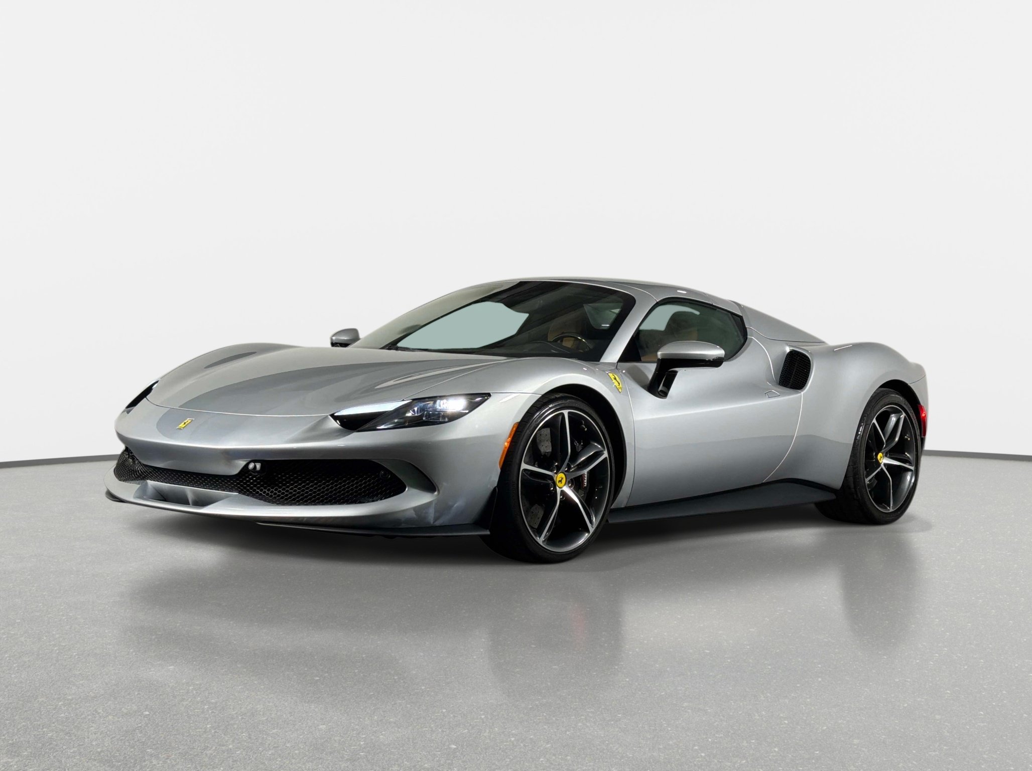 Used 2025 Ferrari 296 GTS RWD image 18
