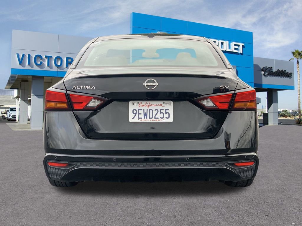 Used 2023 Nissan Altima 2.5 SV image 5