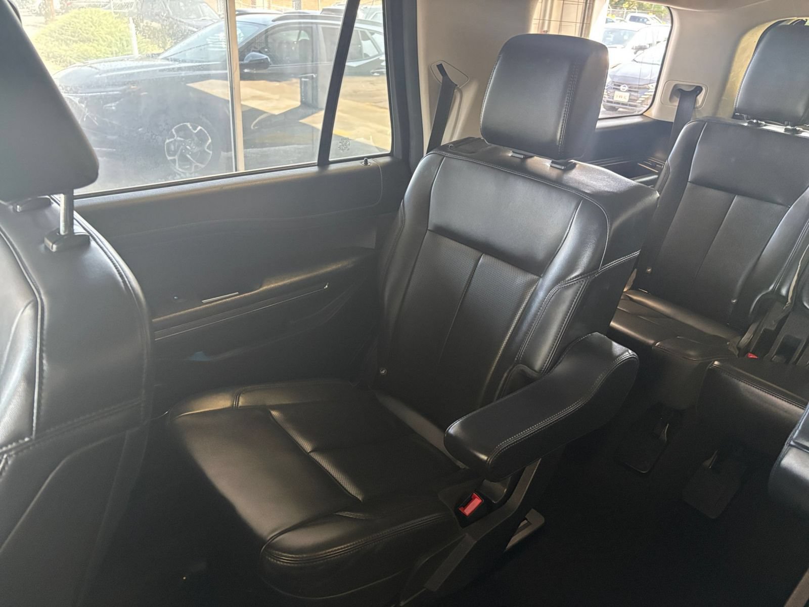 Used 2023 Ford Expedition XLT RWD image 42
