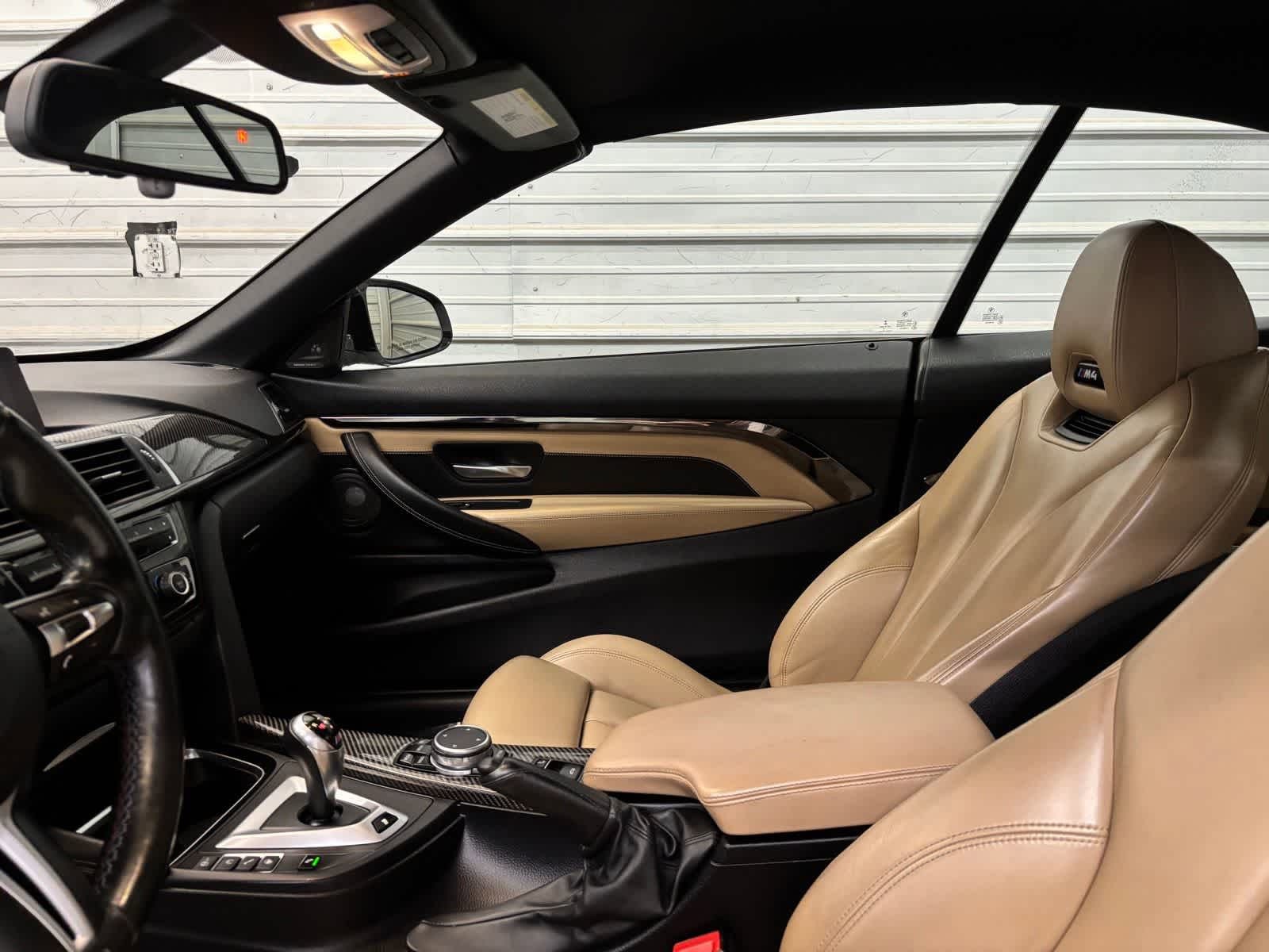 Used 2016 BMW M4 Convertible RWD image 22