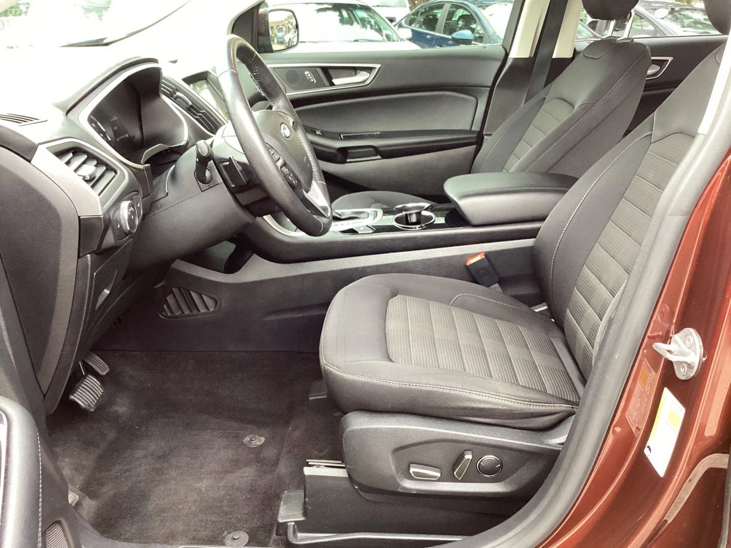 Used 2016 Ford Edge SEL w/ Utility Package FWD image 11