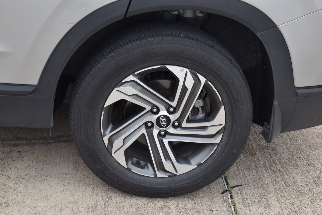 Used 2023 Hyundai Santa Fe SE FWD image 10