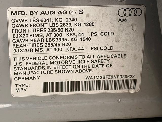 Used 2022 Audi Q4 e-tron Prestige AWD/4WD image 32