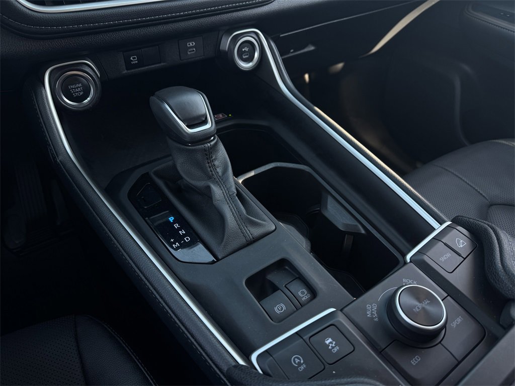 Used 2024 Toyota Grand Highlander Platinum image 20