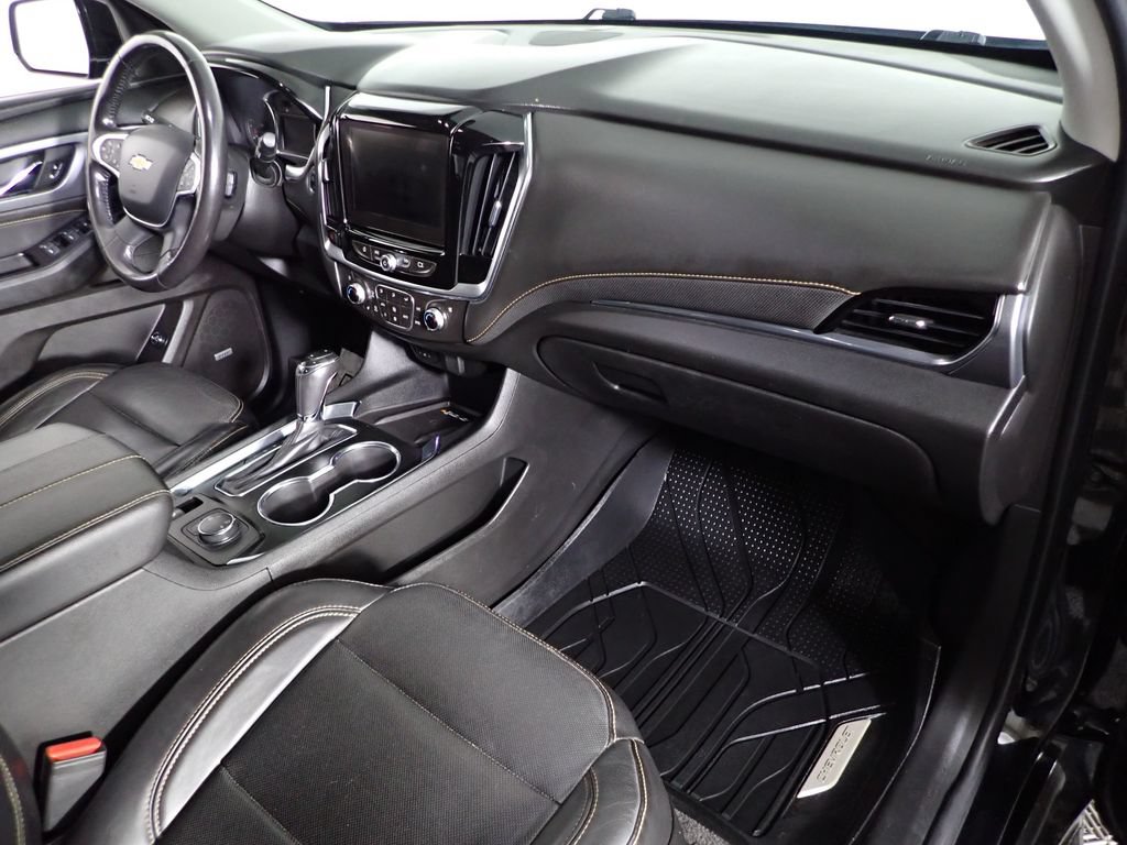 Used 2019 Chevrolet Traverse Premier w/ LPO, Blackout Package AWD/4WD image 44