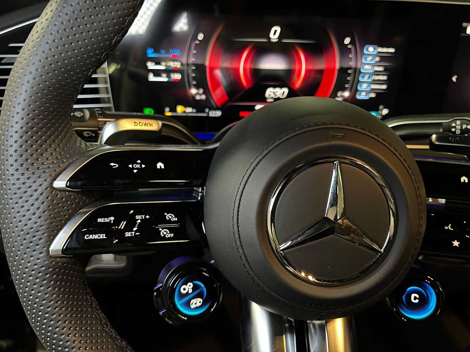New 2026 Mercedes-Benz GLE 63 AMG S image 29