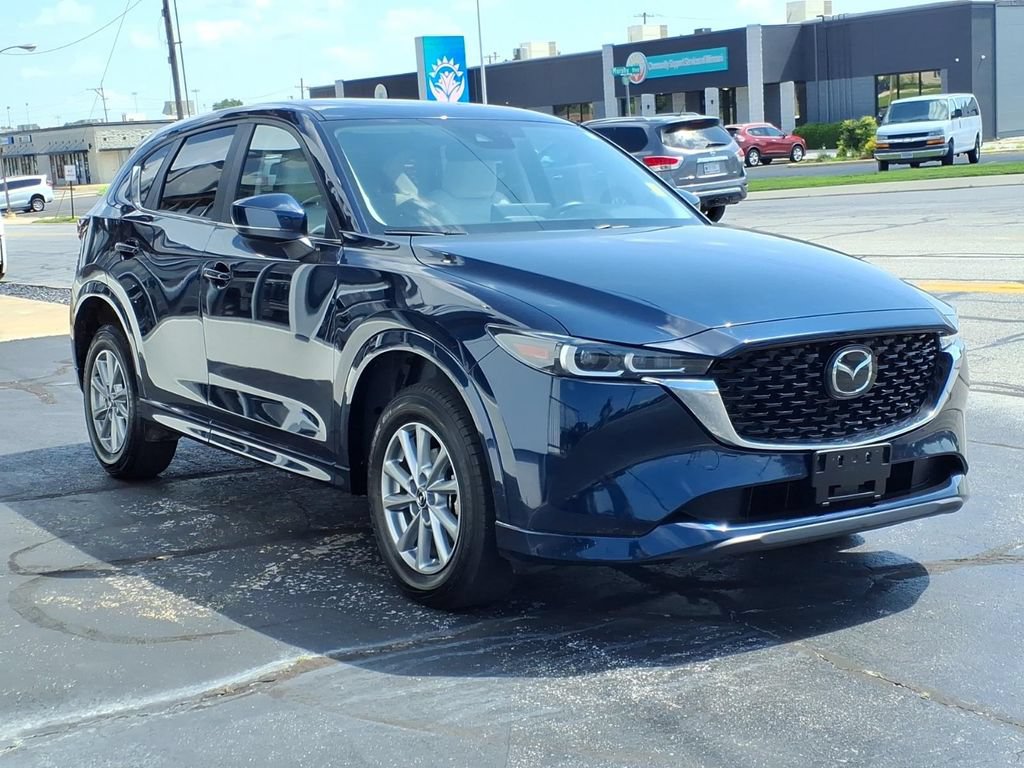 Used 2025 MAZDA CX-5 AWD 2.5 S w/ Preferred Package image 3