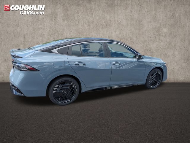 New 2026 Nissan Sentra SR FWD image 9