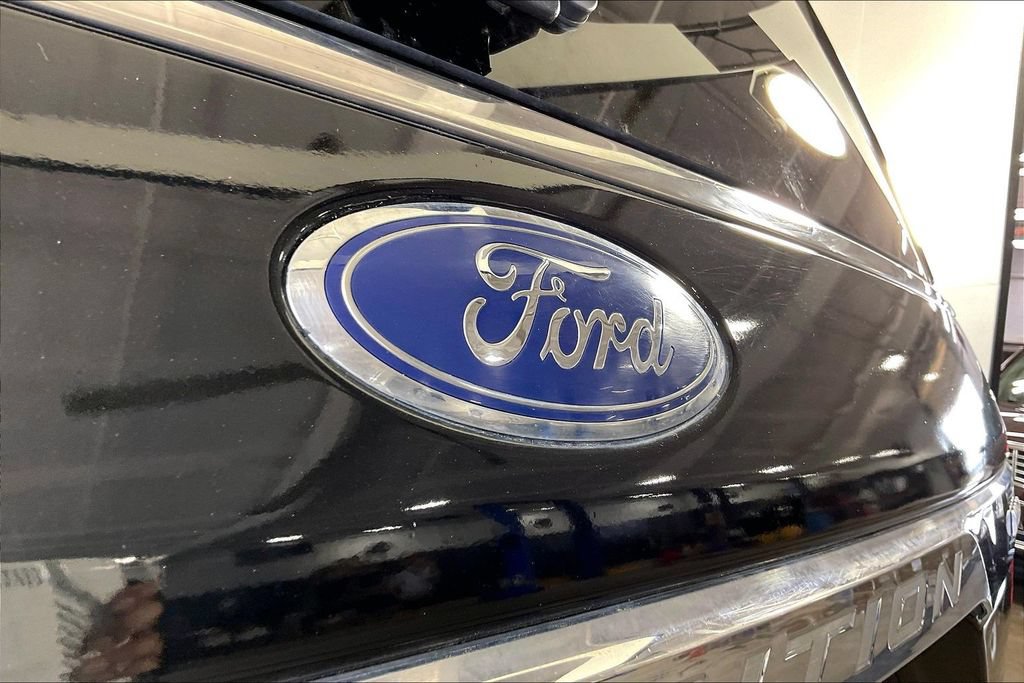 Used 2019 Ford Expedition Max XLT RWD image 39