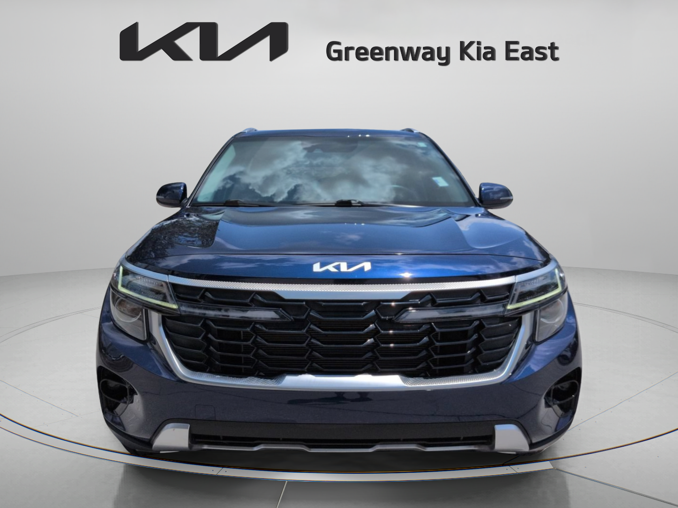 Certified 2024 Kia Seltos EX FWD image 11