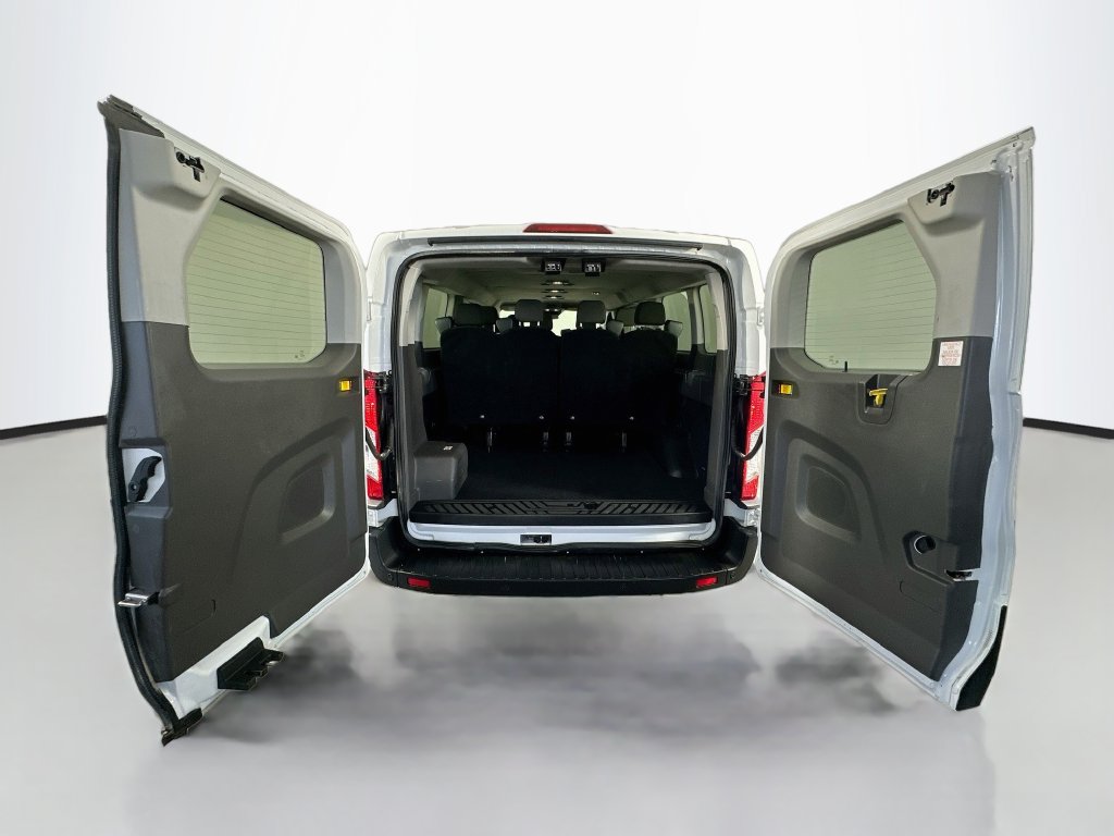 Used 2024 Ford Transit 350 XLT RWD image 25
