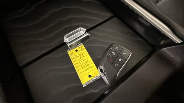 Used 2023 GMC Yukon Denali w/ Max Trailering Package AWD/4WD image 24