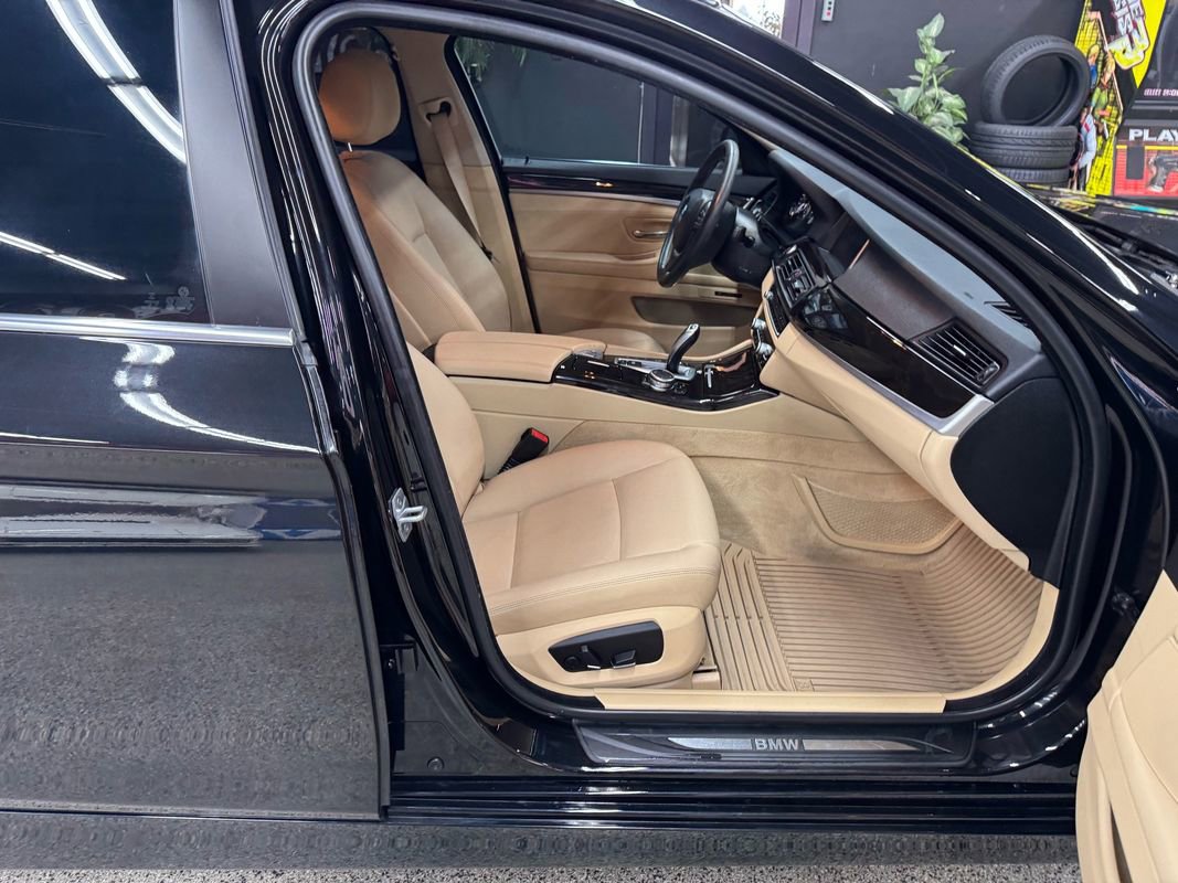 Used 2015 BMW 535i xDrive Sedan AWD/4WD image 20