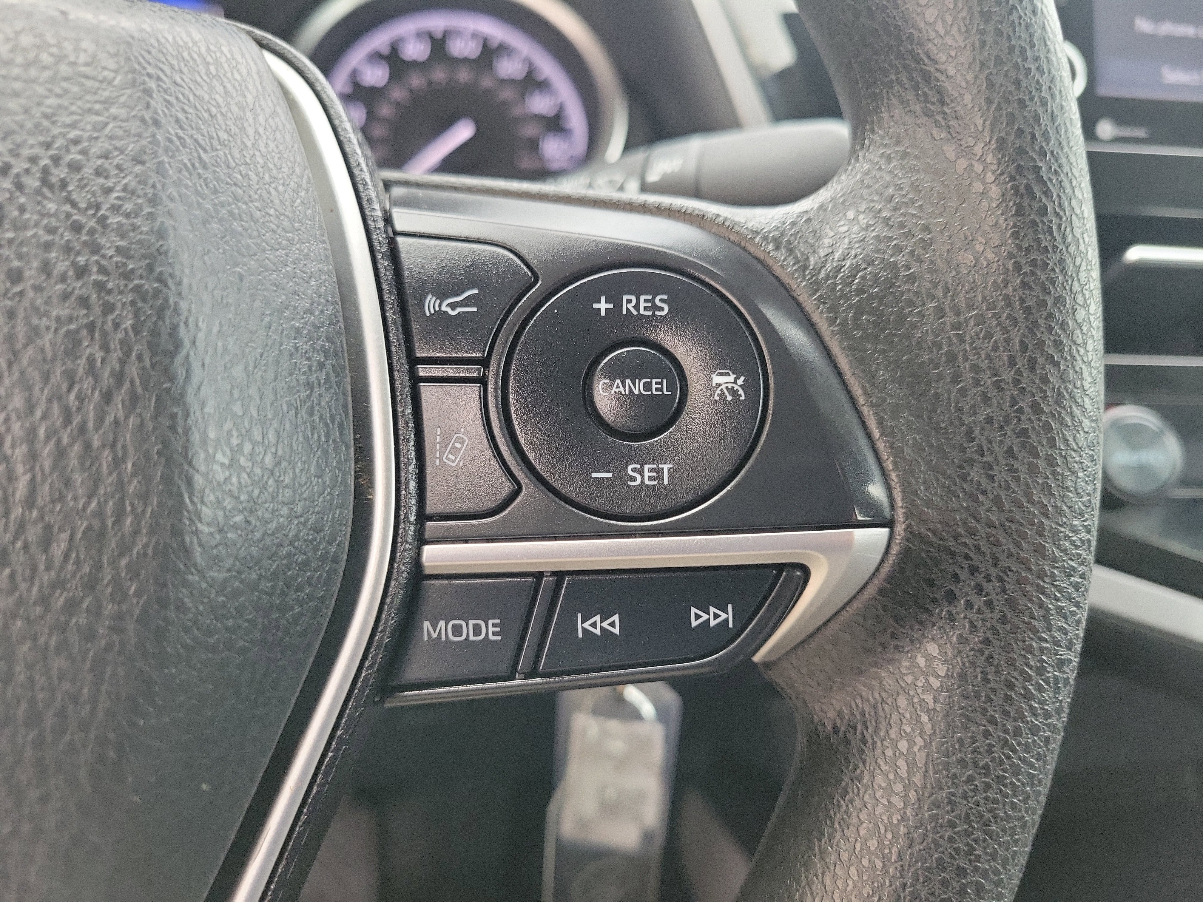 Used 2024 Toyota Camry LE image 24