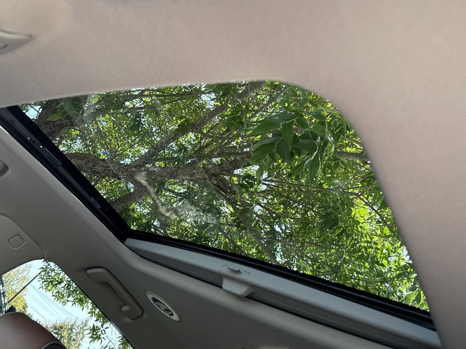 Used 2020 Buick Enclave Avenir w/ Avenir Technology Package image 25